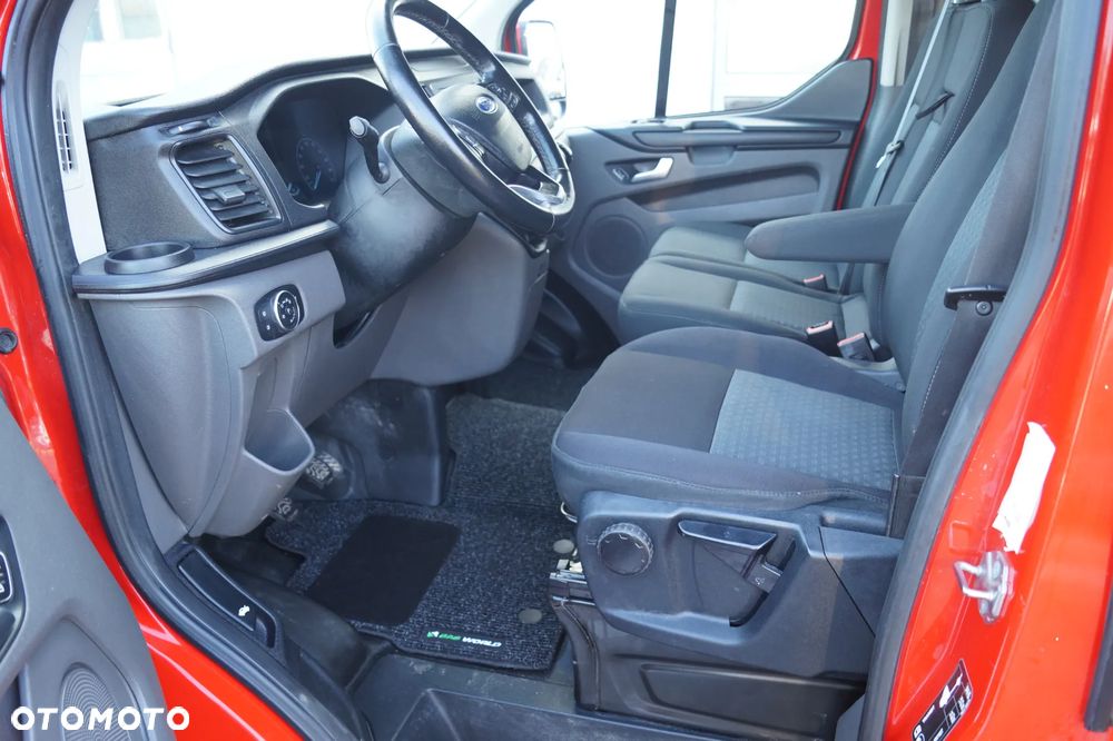 Ford Transit Custom - 14