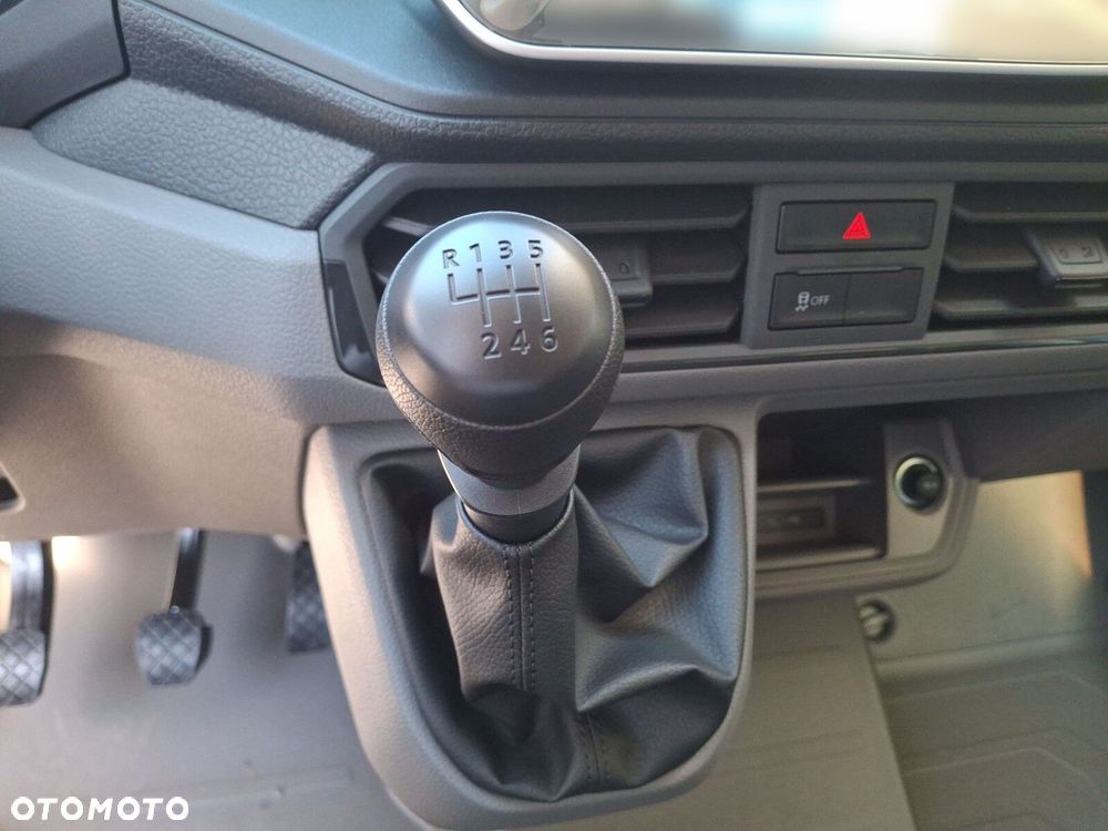 Volkswagen Crafter Skrzyniowy - 21