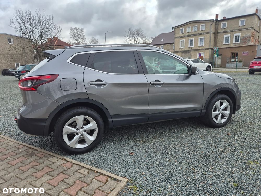 Nissan Qashqai - 9