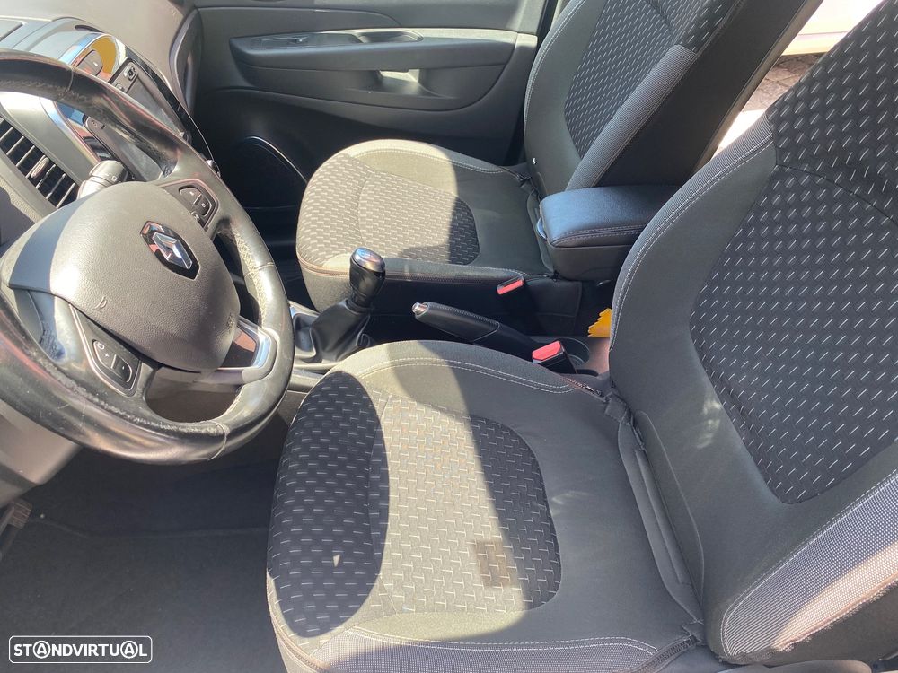 Renault Captur 1.5 dCi Exclusive - 31