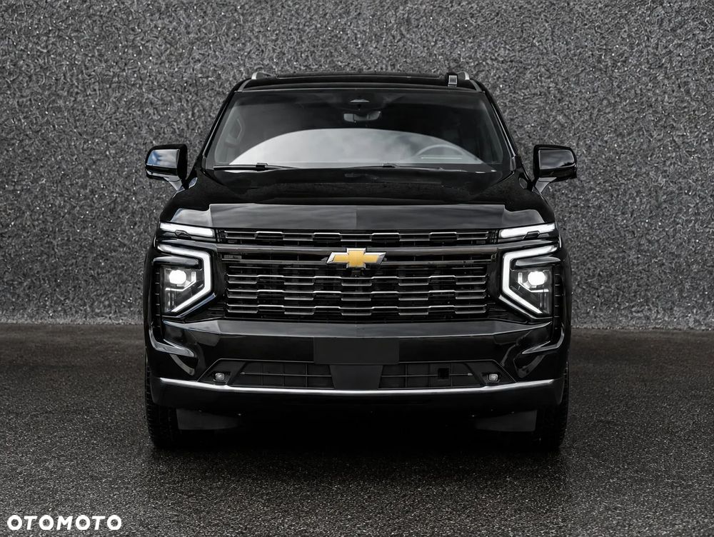 Chevrolet Suburban - 2