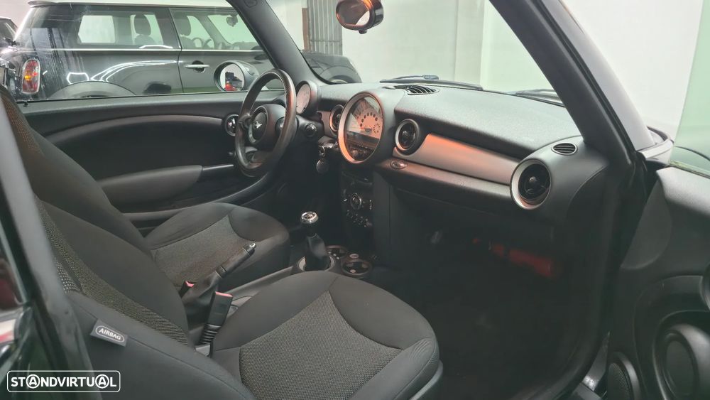 MINI 3 Portas Cooper D 50 Camden - 10