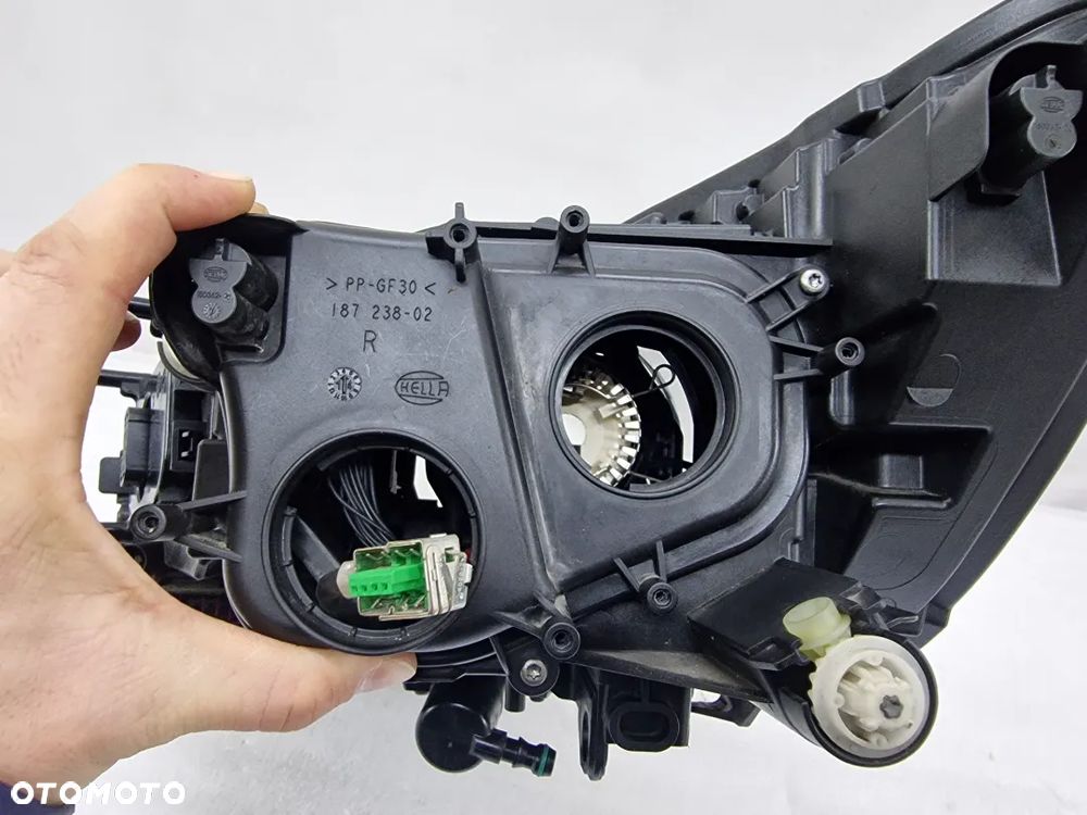 SKODA SUPERB II LIFT 3T0 12-15 BI-XENON BIXENON SKRĘTNY + SPRYSKIWACZ PRAWY PRAWA LAMPA PRZEDNIA PRZÓD , NR 3T1941016H , NR AUKCJI LL239 - 20