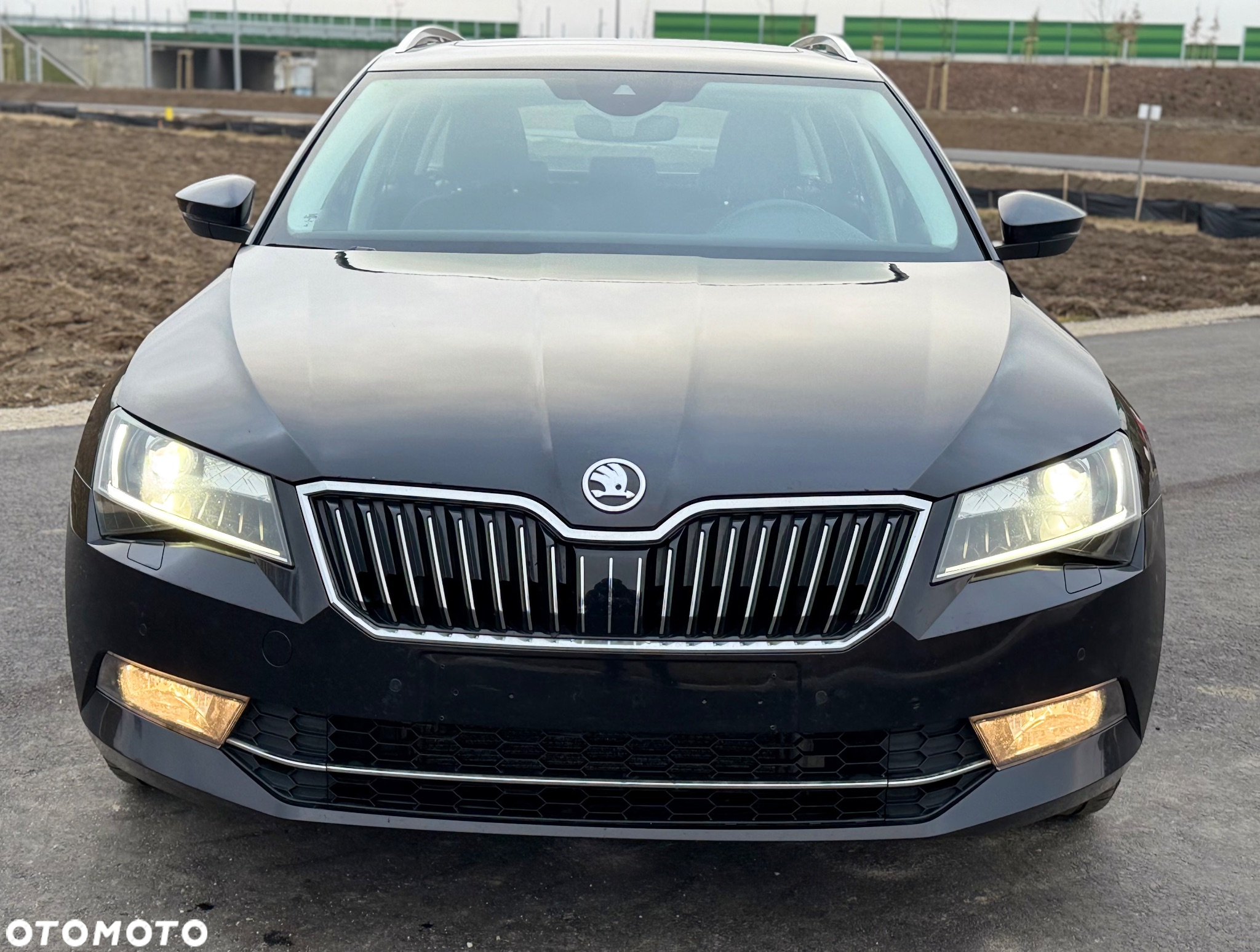 Skoda Superb - 25