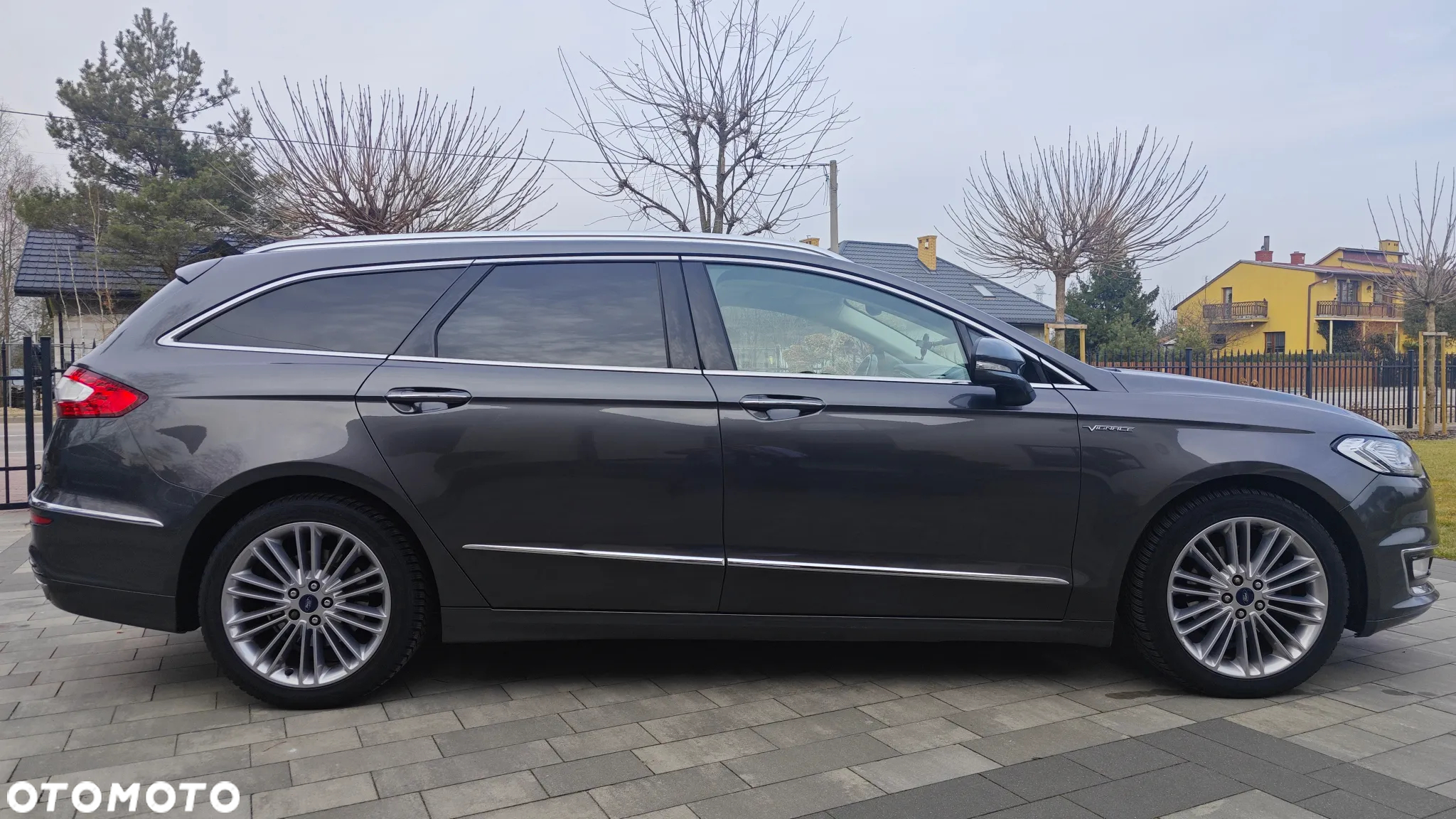 Ford Mondeo 2.0 TDCi Bi-Turbo PowerShift-Aut Vignale - 3