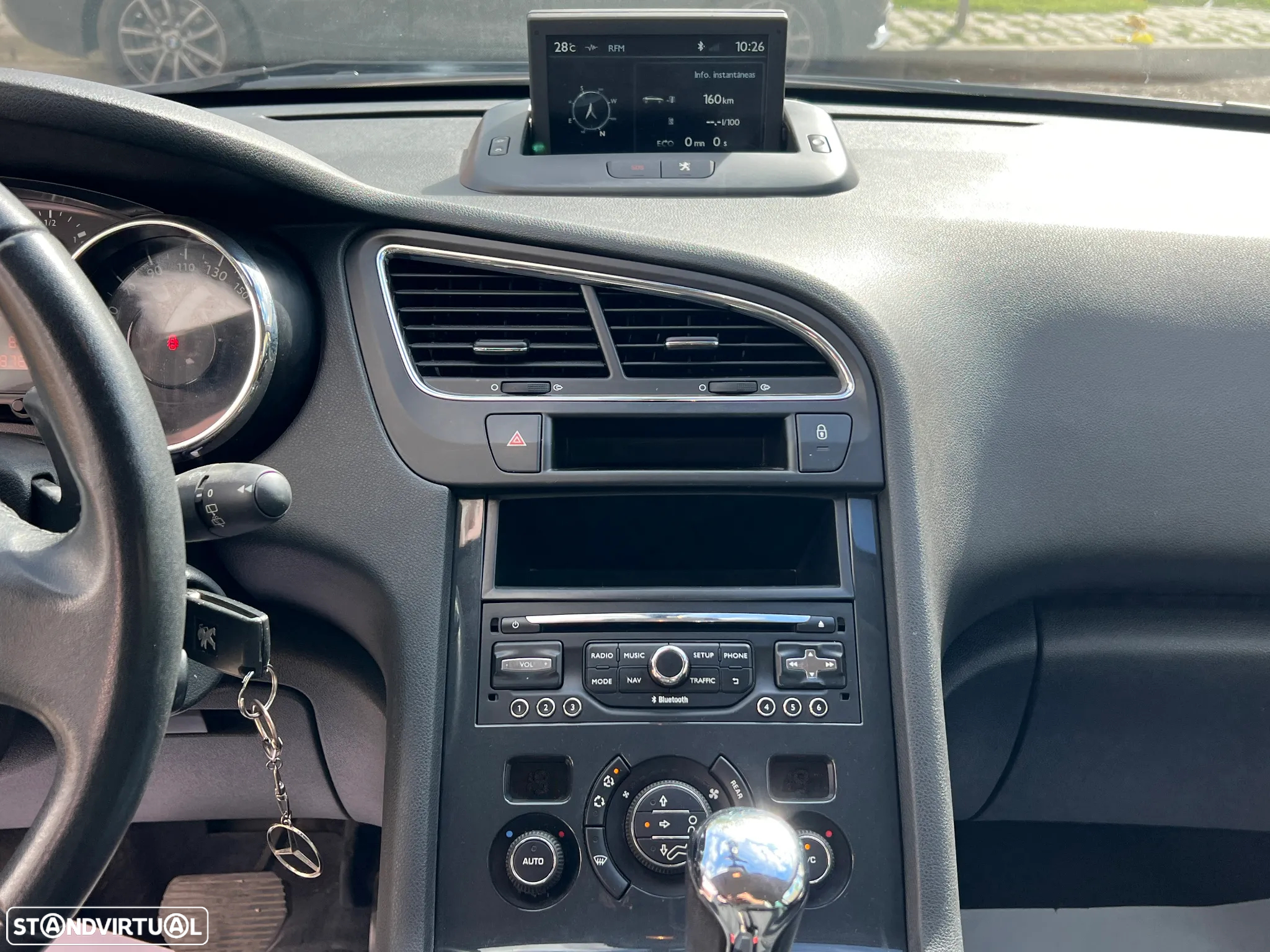 Peugeot 5008 1.6 E-HDi 7L Allure 2-Tronic - 9