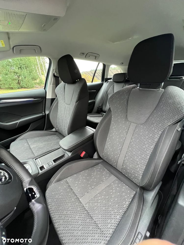 Skoda Octavia 2.0 TDI (Green tec) DSG Style - 16