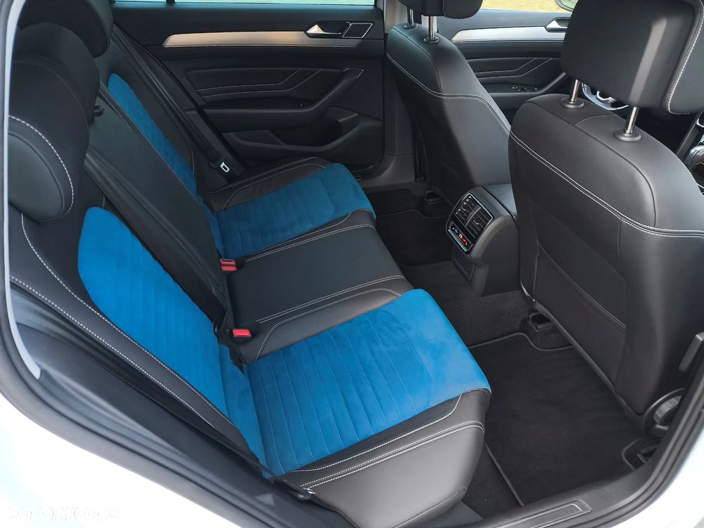 Volkswagen Passat 2.0 TDI EVO Elegance DSG - 25