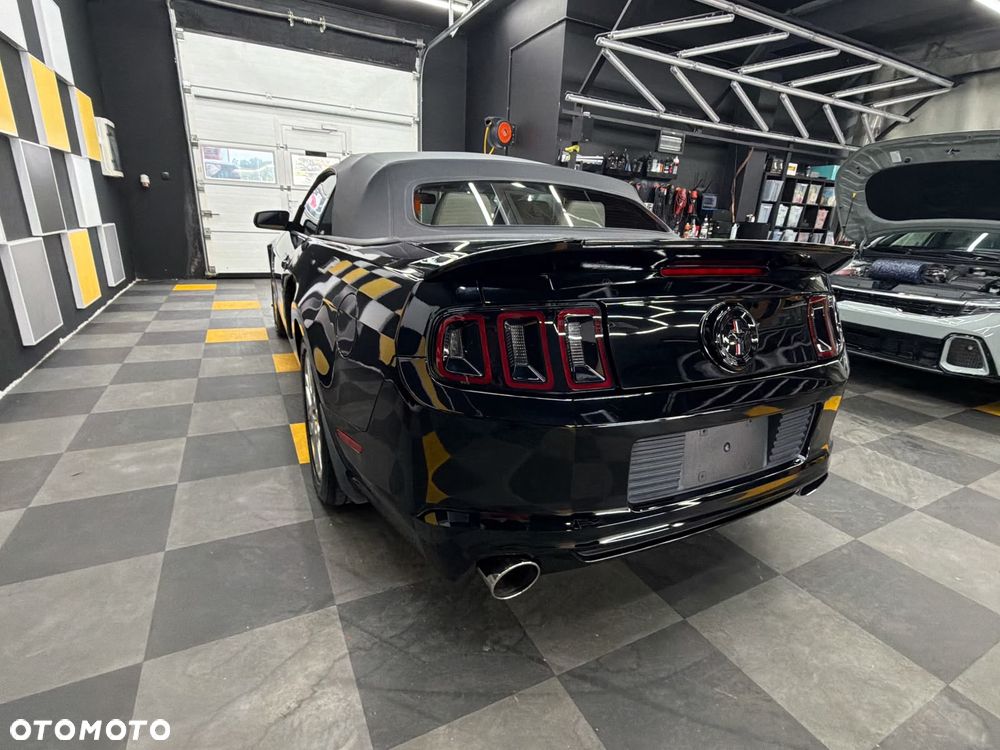 Ford Mustang 3.7 V6 - 4