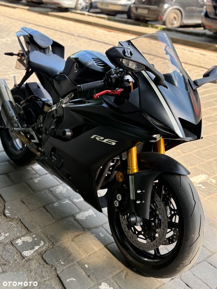 Yamaha R6 - 13