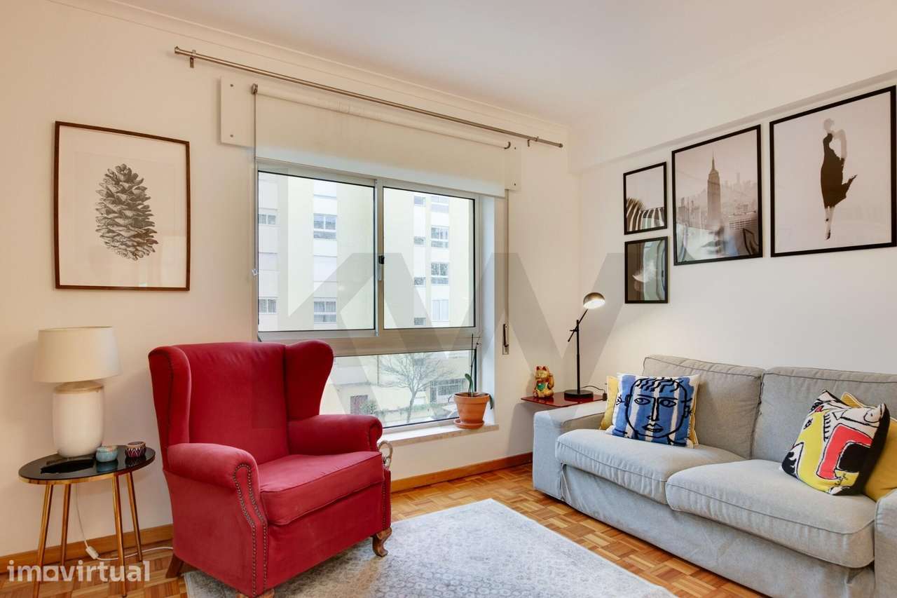 APARTAMENTO T2 | TELHEIRAS ALTO DA FAIA | 104 M2 | RENOVADO | 2 ELEVAD - Grande imagem: 2/35