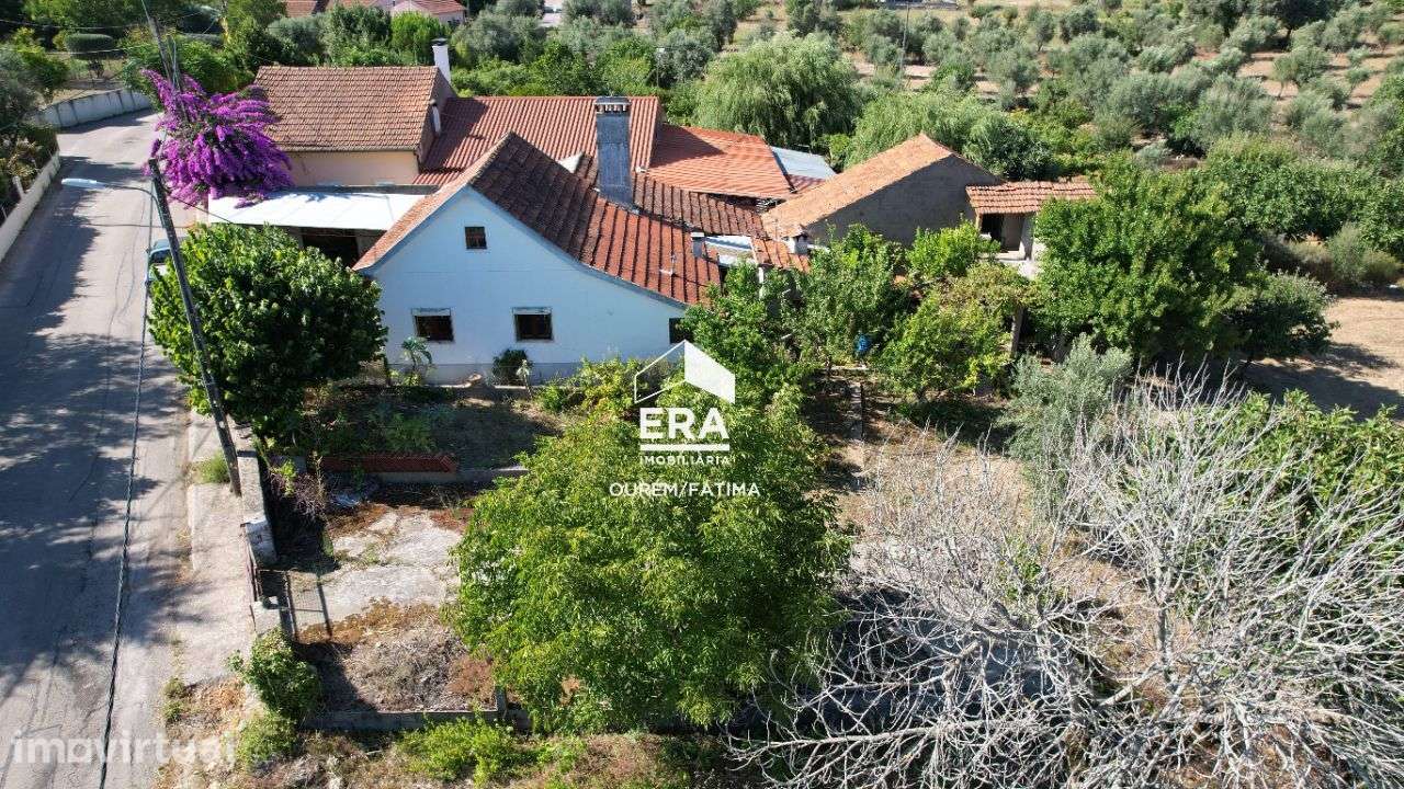 Moradia T2 em Almogadel, Ferreira do Zêzere - Grande imagem: 2/33