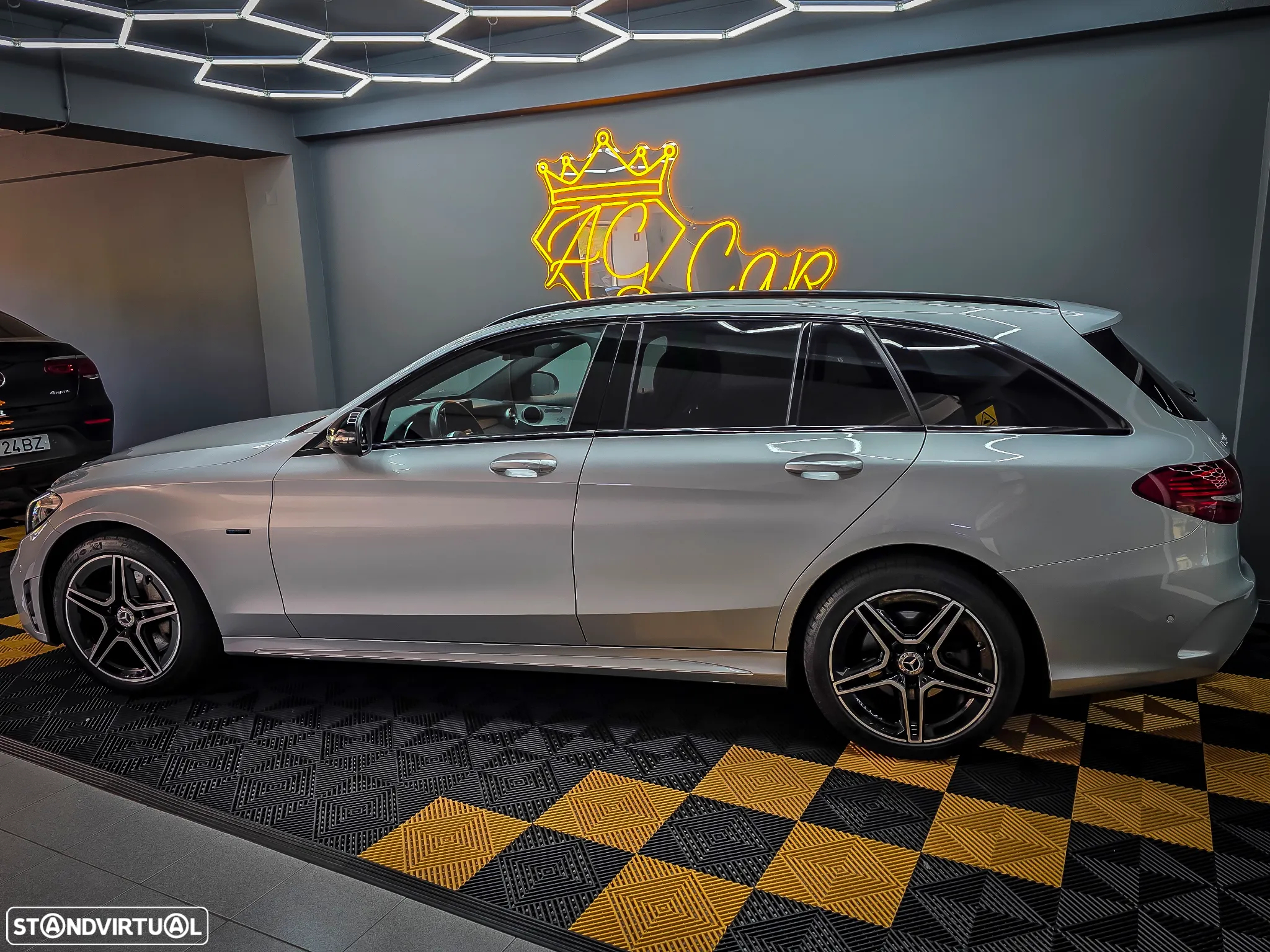 Mercedes-Benz C 300 de AMG Line - 5