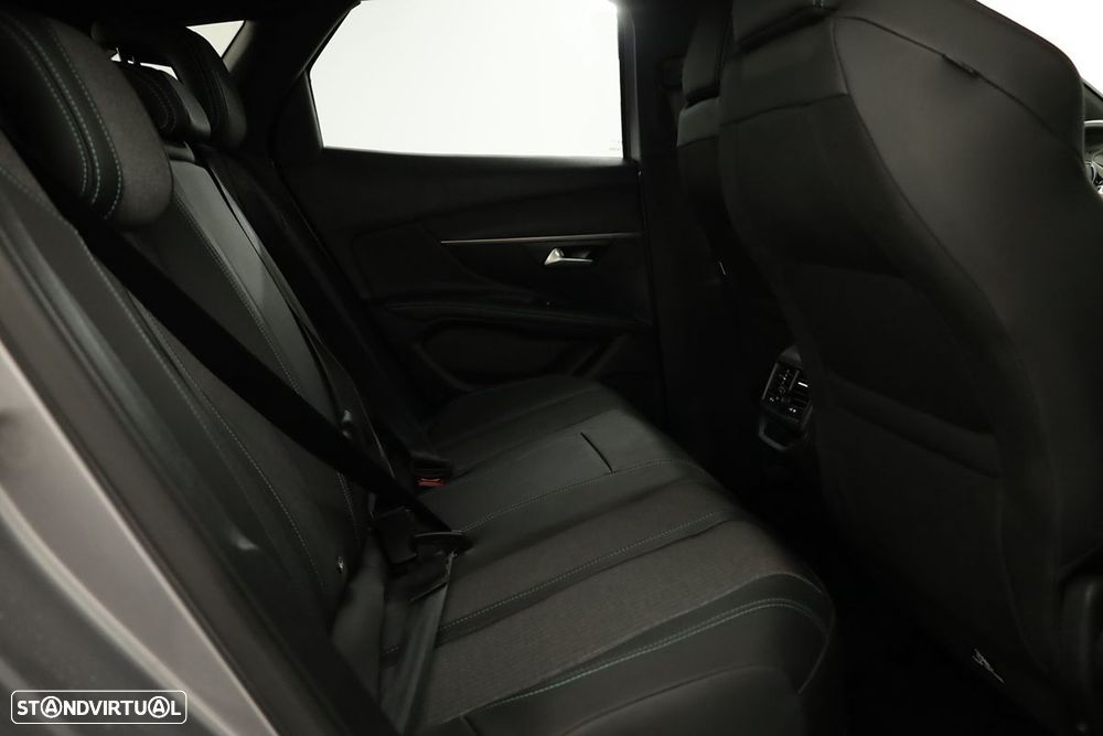 Peugeot 3008 1.6 Hybrid Allure Pack e-EAT8 - 24