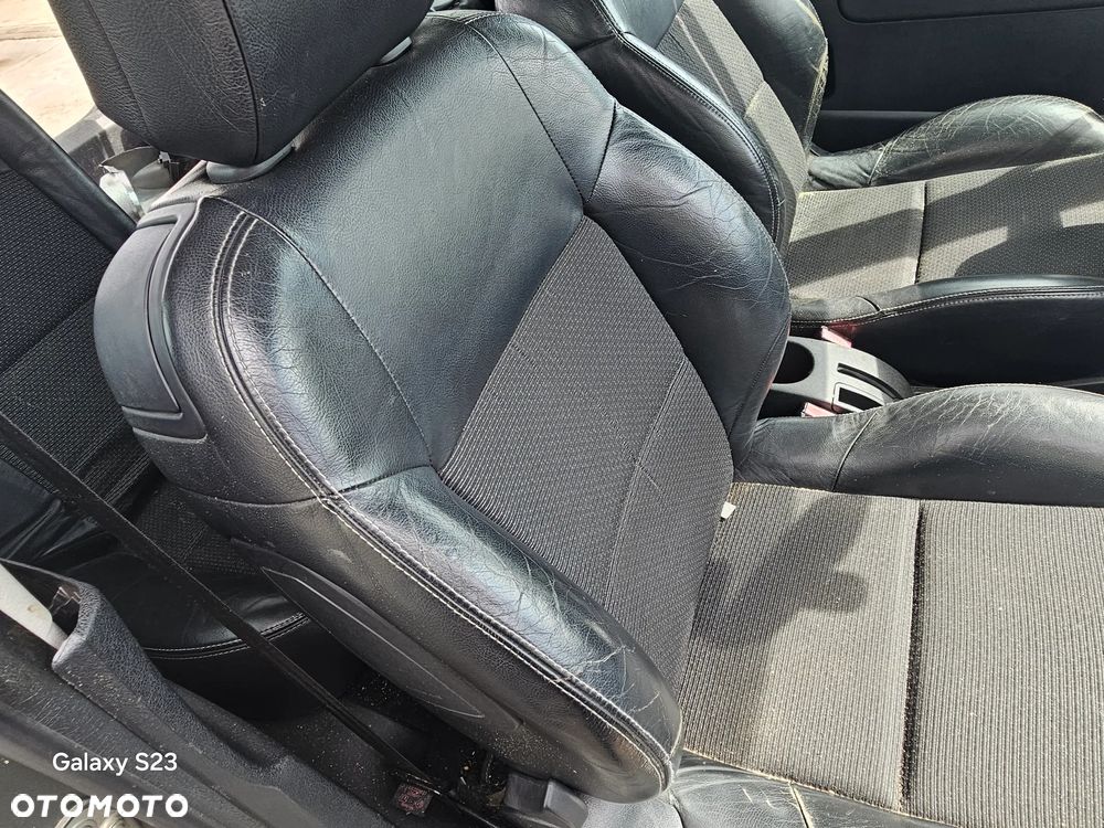 Fotel kierowcy pasażera kanapa pół-skóra skórzane boczek tapicerka Peugeot 207 2008r 3d hatchback EZQC - 4