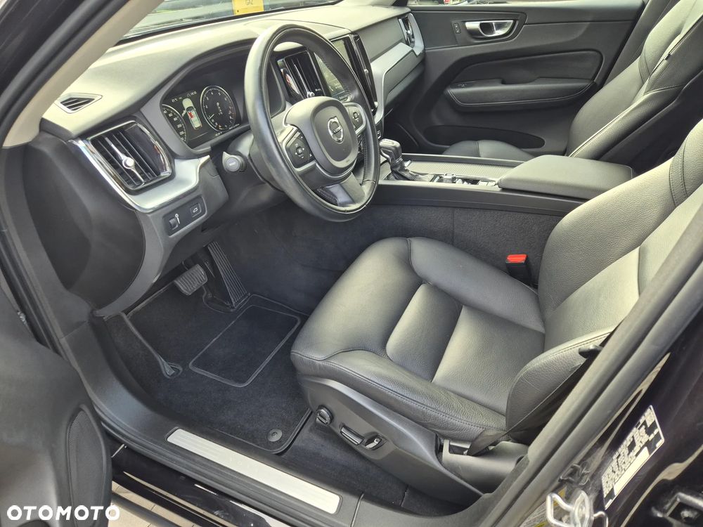 Volvo XC 60 T5 AWD Momentum - 14