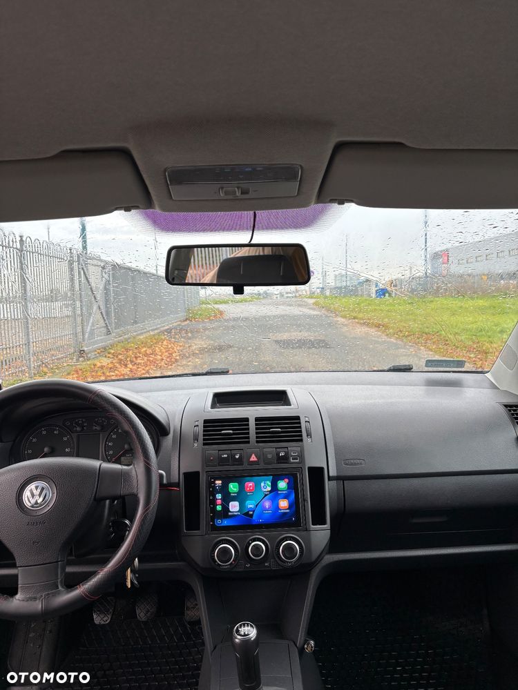 Volkswagen Polo - 7