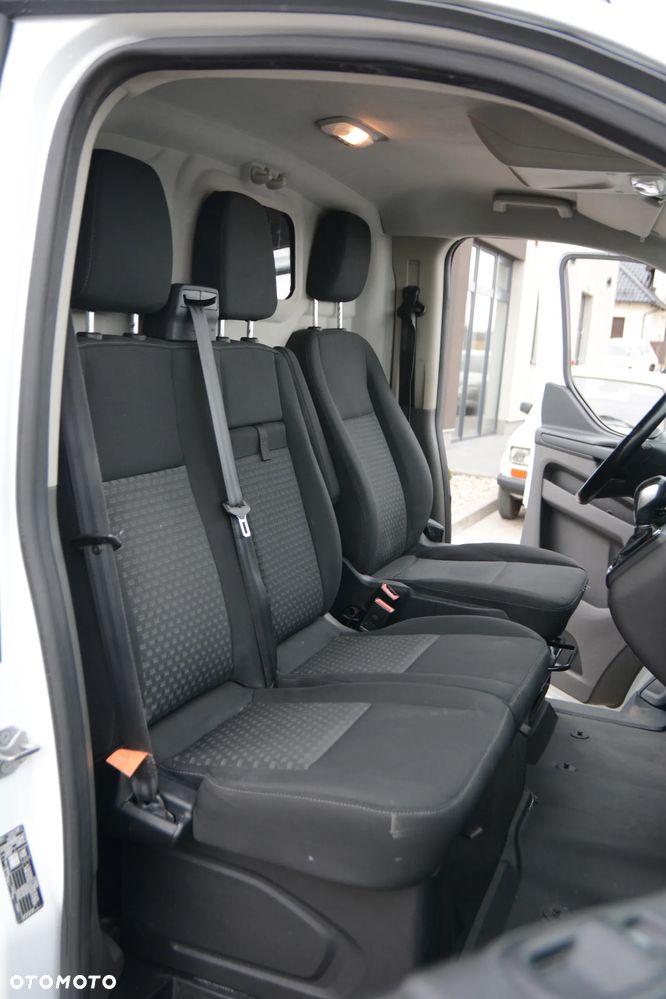 Ford Transit Custom - 26