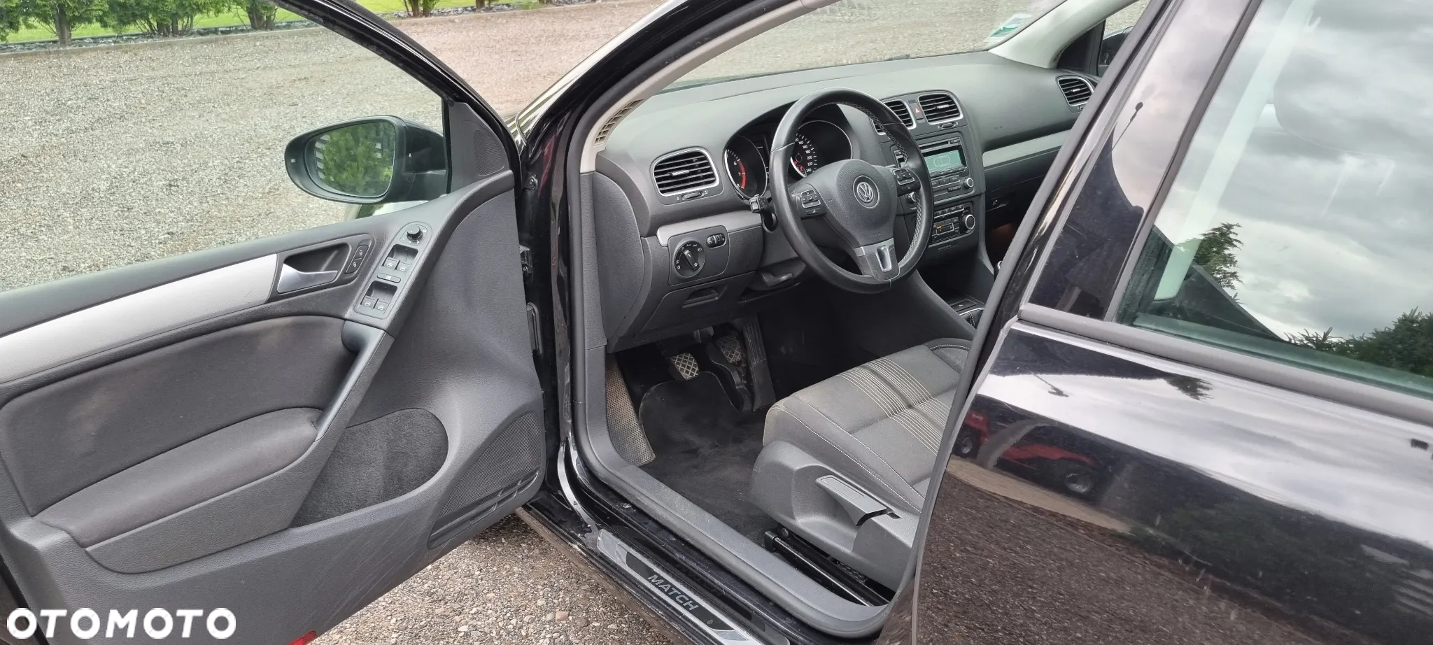 Volkswagen Golf - 5