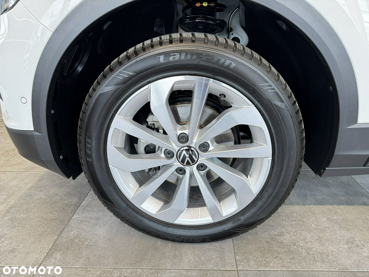 Volkswagen T-Roc - 11