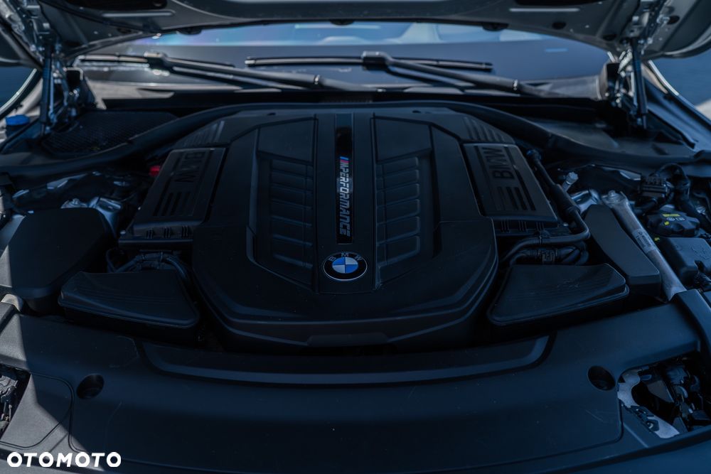 BMW Seria 7 M760Li xDrive - 40