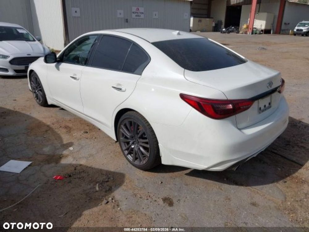 Infiniti Q50 - 4