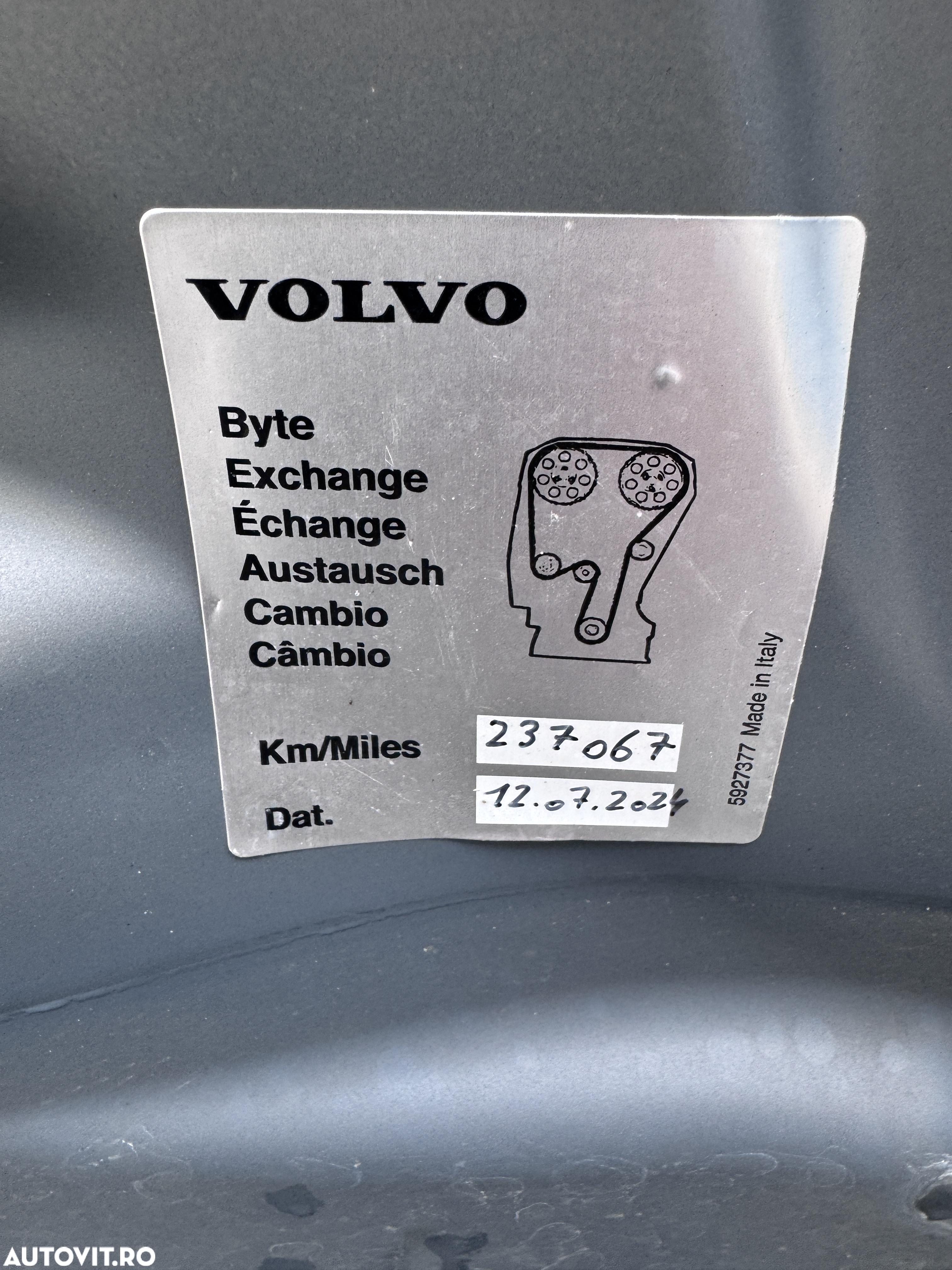 Volvo XC 40 T3 Geartronic Momentum - 22