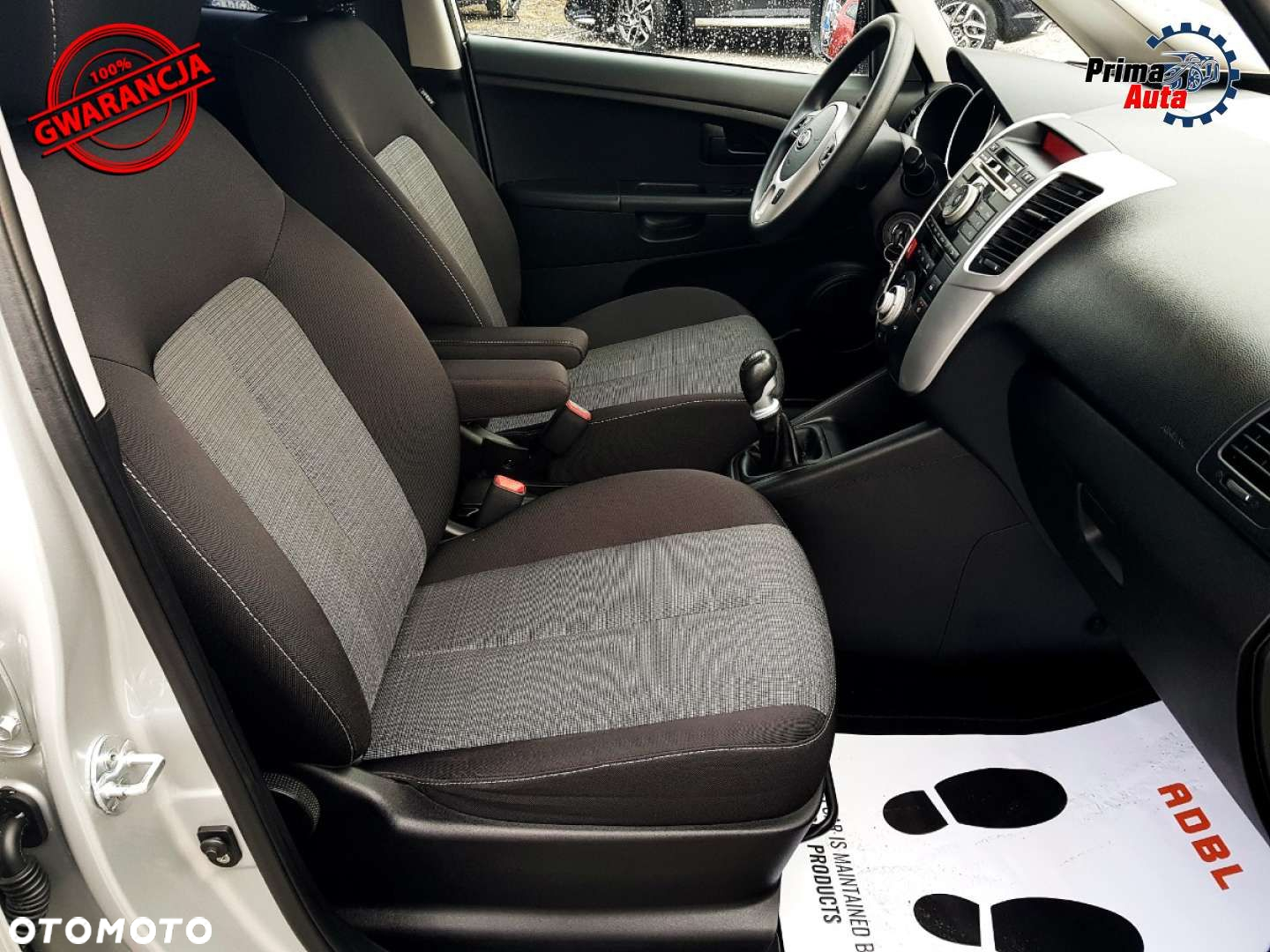 Kia Venga - 3