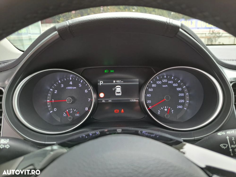 Kia XCeed 1.5 T-GDI 7DCT City - 13