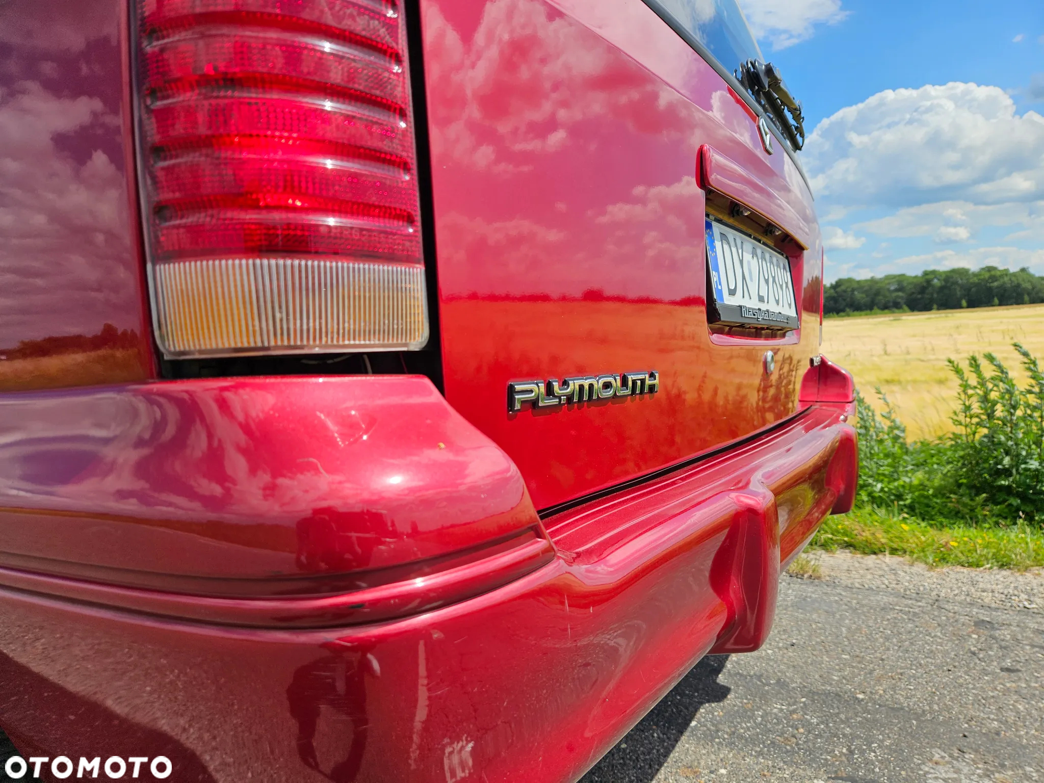 Plymouth Voyager - 7