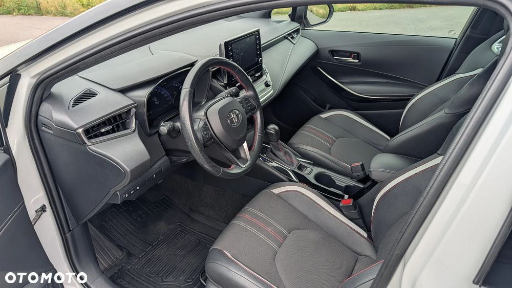 Toyota Corolla 2.0 Hybrid GR Sport - 8
