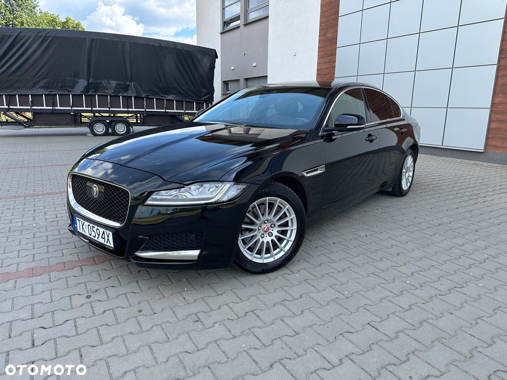 Jaguar XF - 1