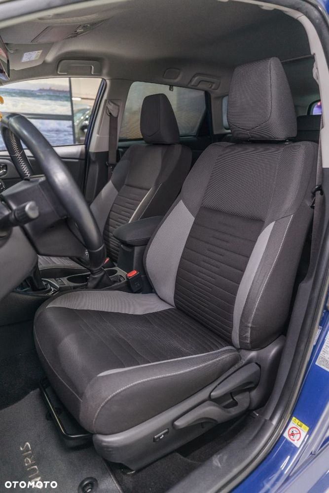 Toyota Auris - 8