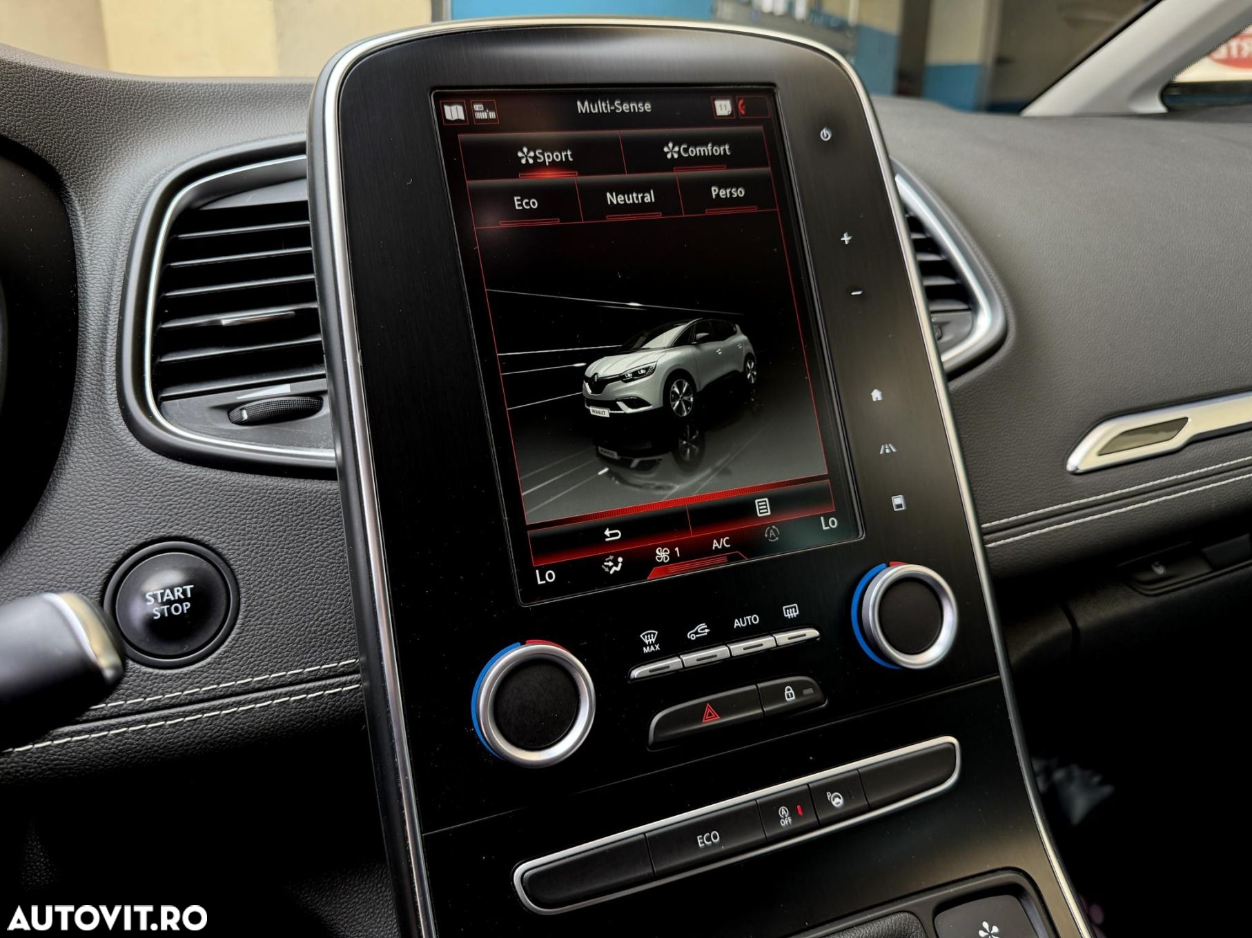Renault Scenic - 10