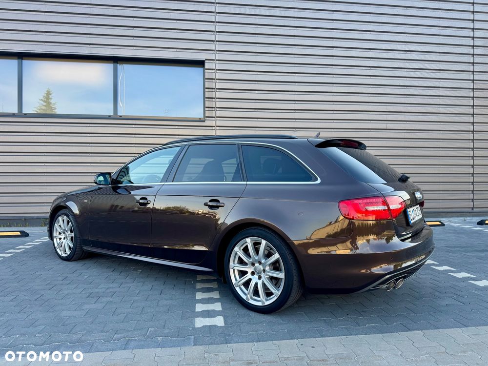 Audi A4 Avant 2.0 TDI DPF quattro S tronic S line Sportpaket - 5