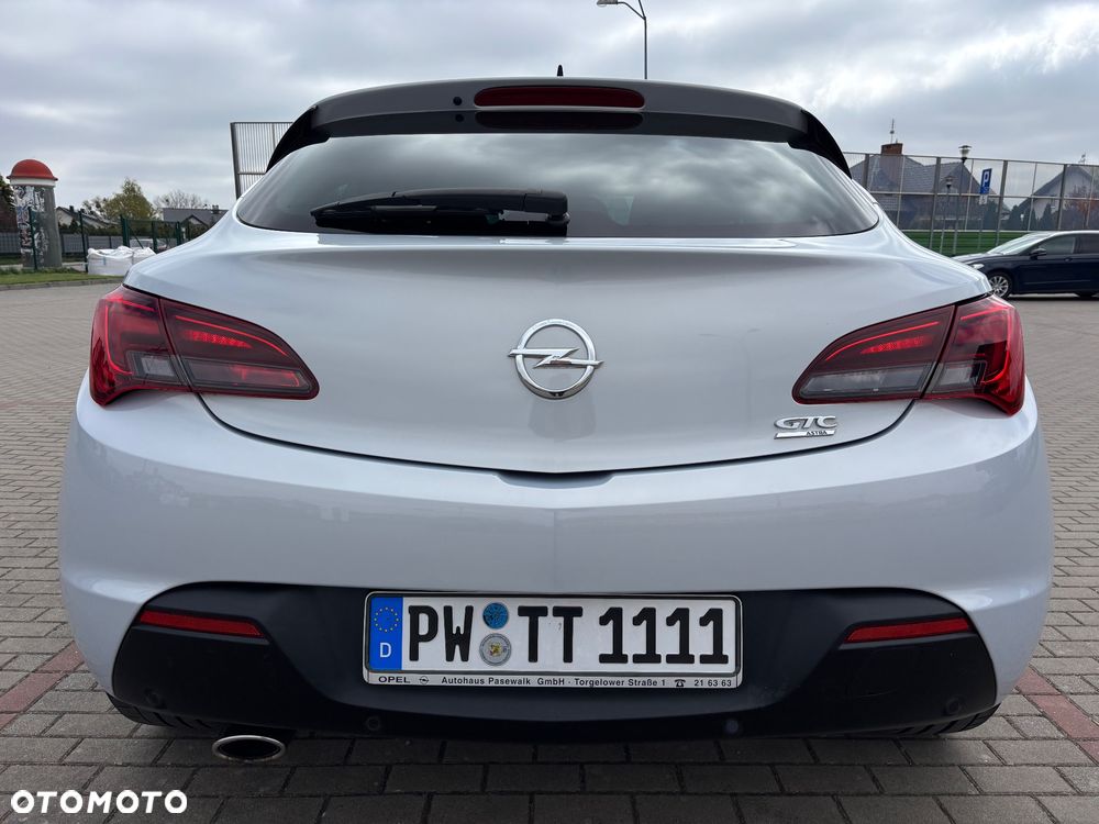Opel Astra 2.0 CDTI ecoFLEX Start/Stop - 4