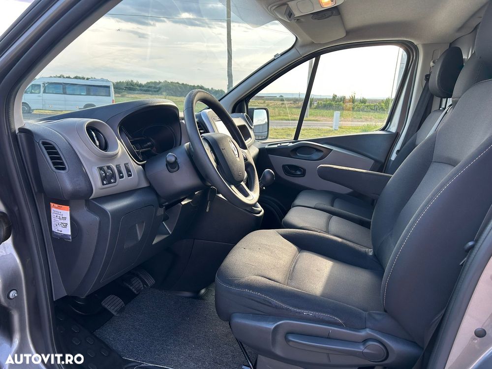 Renault Trafic 1.6 dCi 120 Grand Combi Authentique - 13