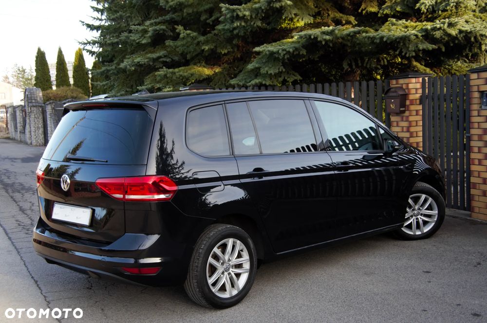 Volkswagen Touran 1.6 TDI SCR (BlueMotion Technology) DSG Trendline - 16