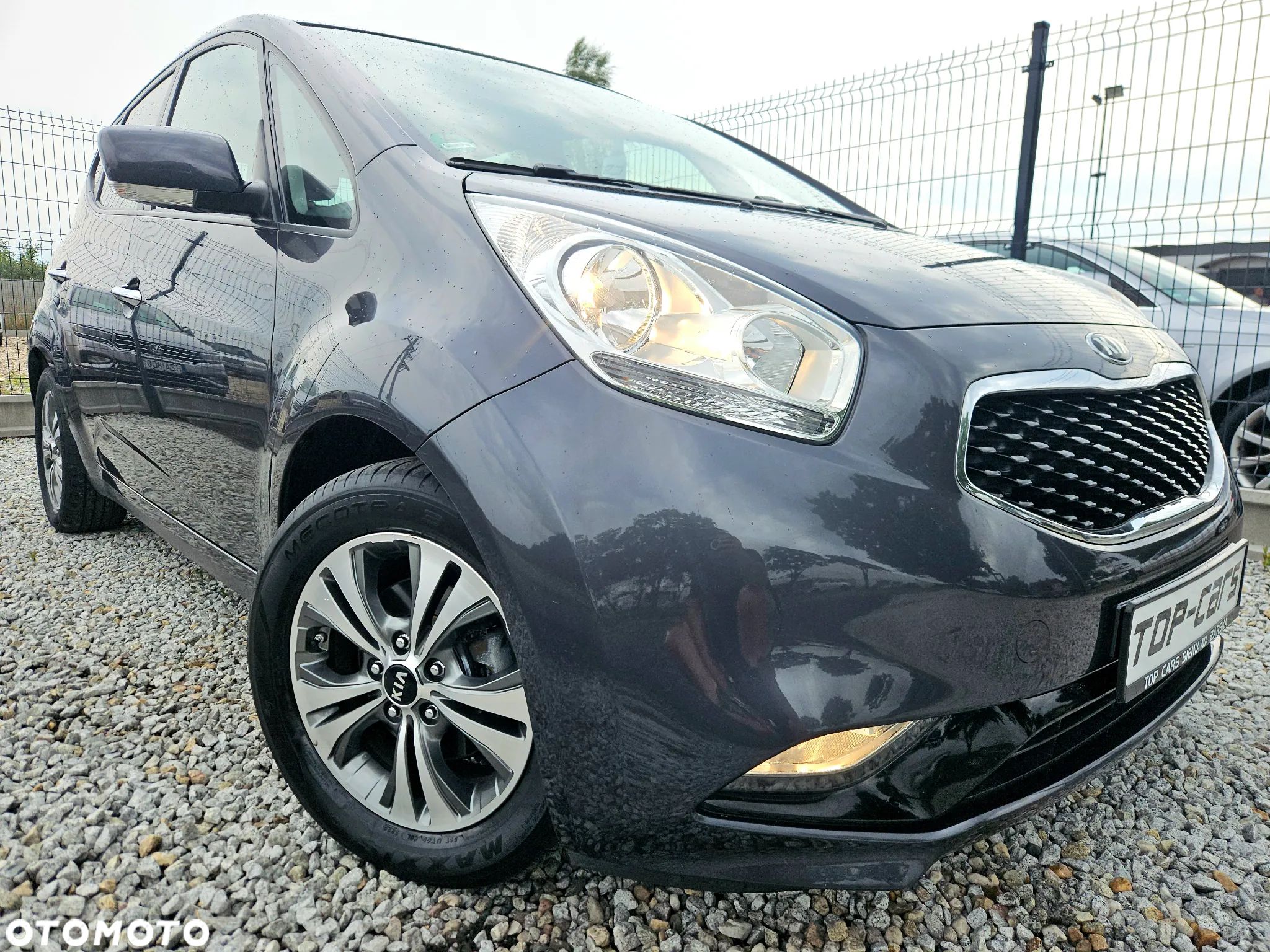 Kia Venga 1.6 CRDi 128 Fifa World Cup Edition - 1