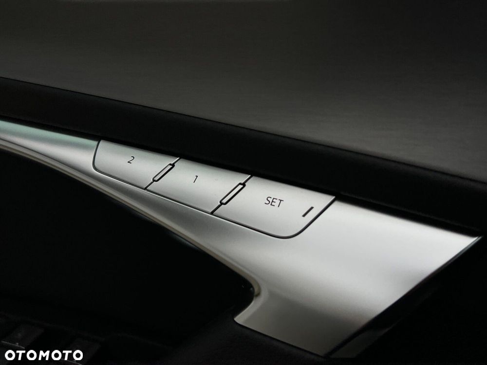 Audi A6 Avant 55 TFSI e PHEV Quattro S Line S tronic - 23