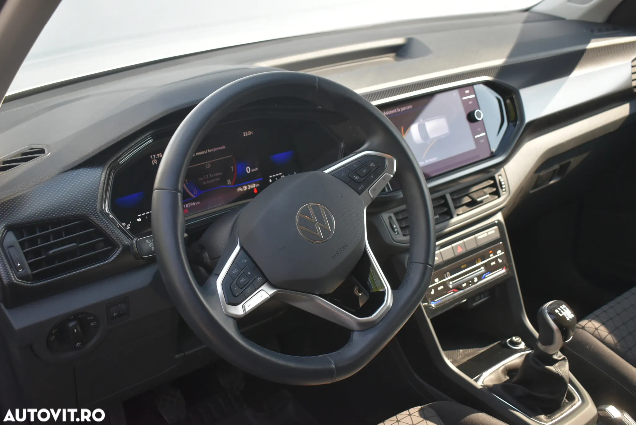 Volkswagen T-Cross 1.0 TSI Style - 8