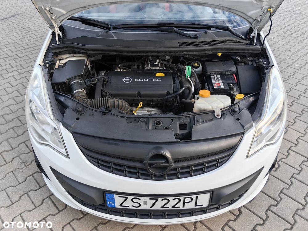 Opel Corsa 1.6T GSI - 38