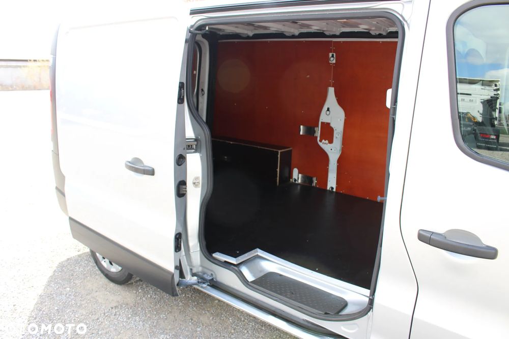 Renault TRAFIC 2.0 dci *120 KM*/ LONG / KLIMA/ MANUAL /*SERWIS FR*/ STAN IDEALNY / - 17