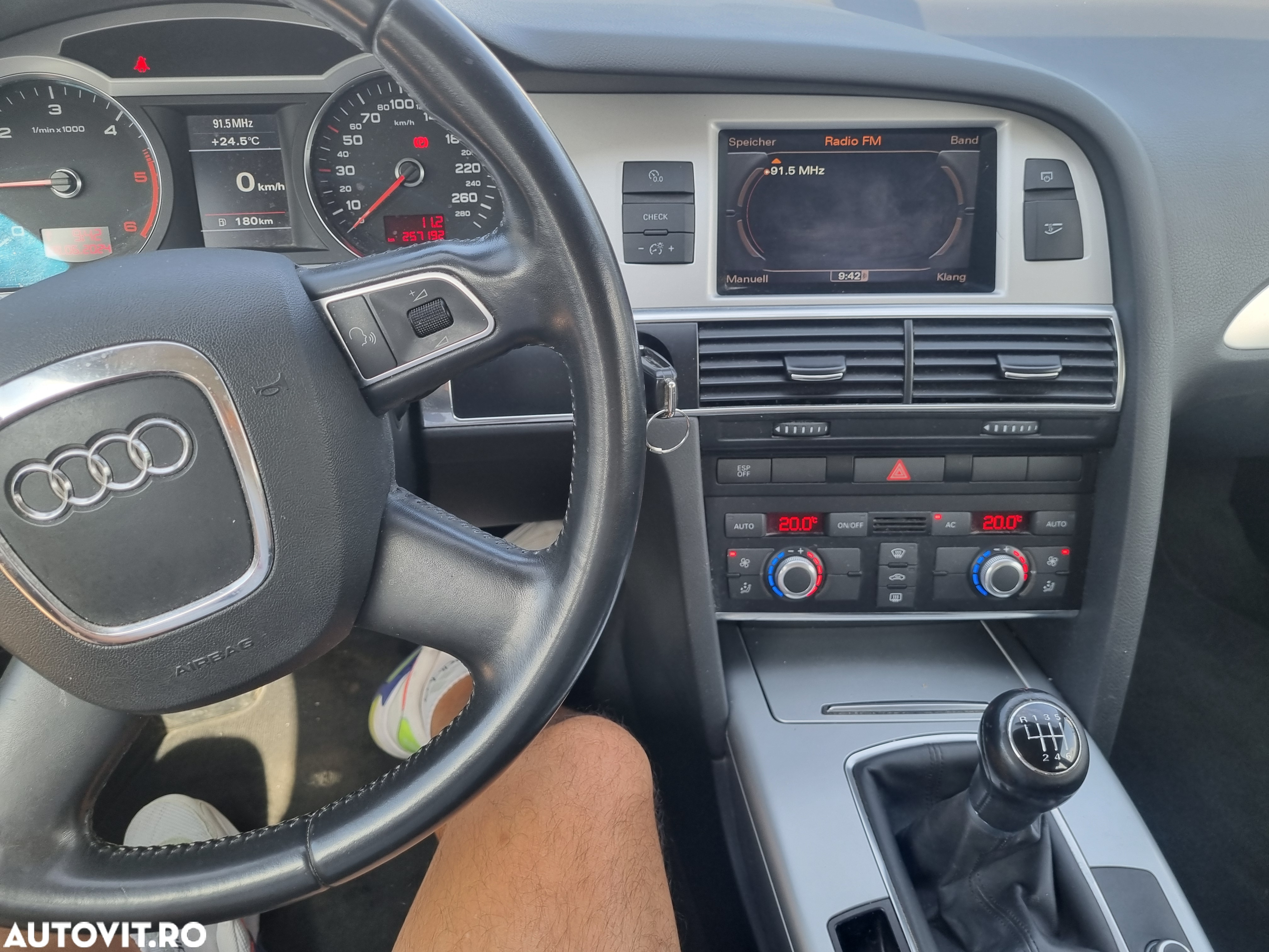 Audi A6 2.0 TDI DPF Avant - 10