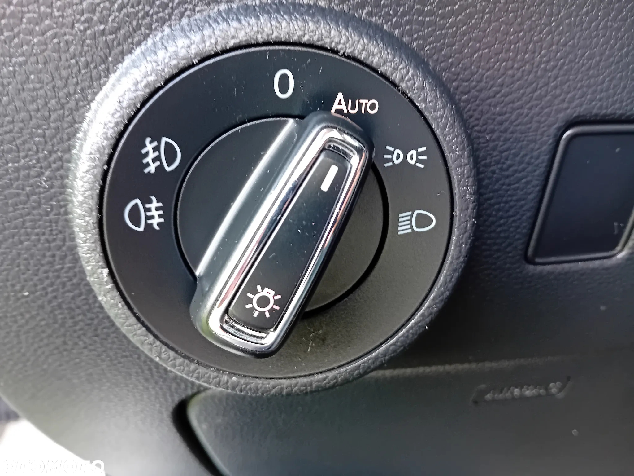 Seat Ateca 1.6 TDI Ecomotive Xcellence S&S - 32