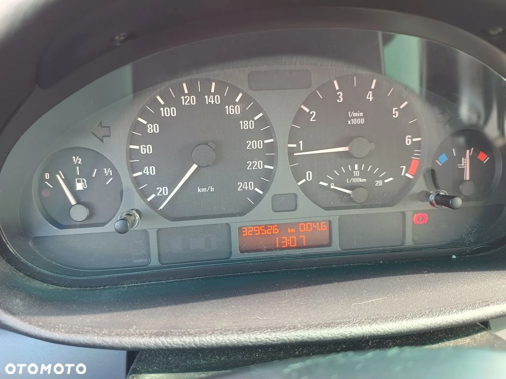 BMW Seria 3 316i - 18