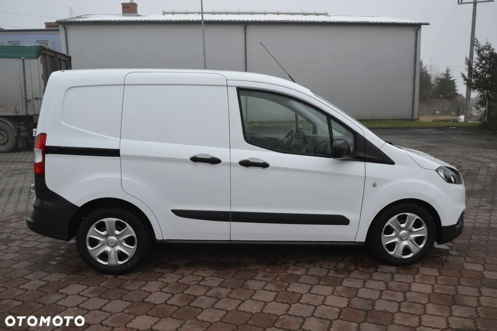 Ford TRANSIT COURIER - 4