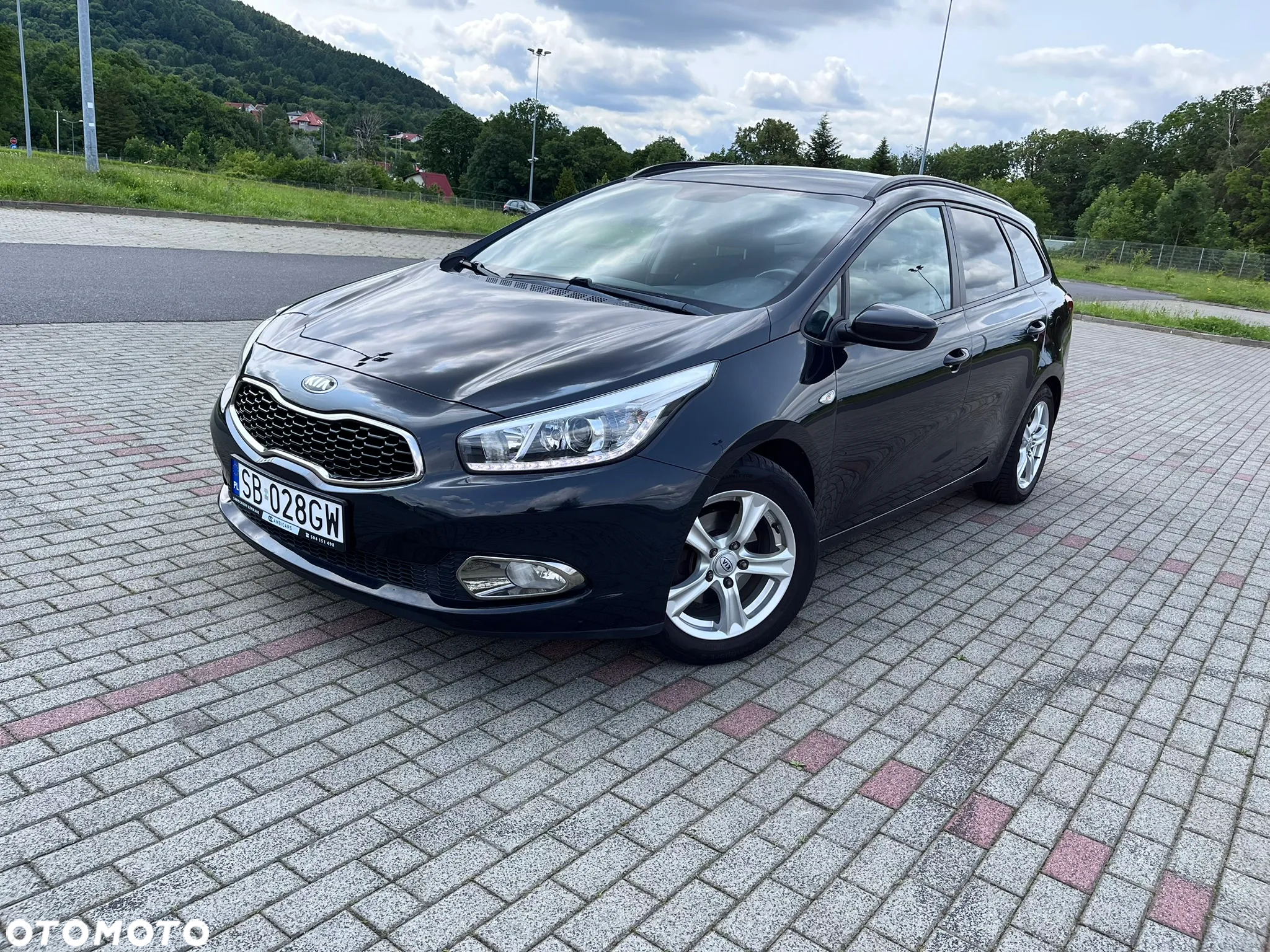 Kia Ceed 1.6 GDI Dream-Team Edition - 3
