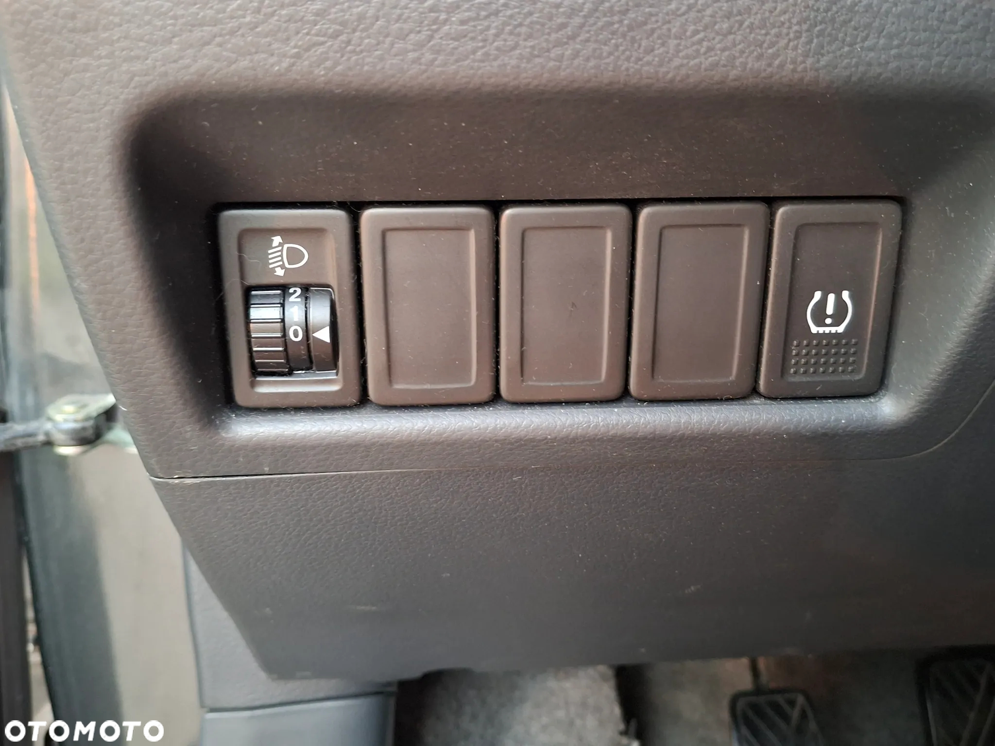 Suzuki Celerio 1.0 Premium - 24
