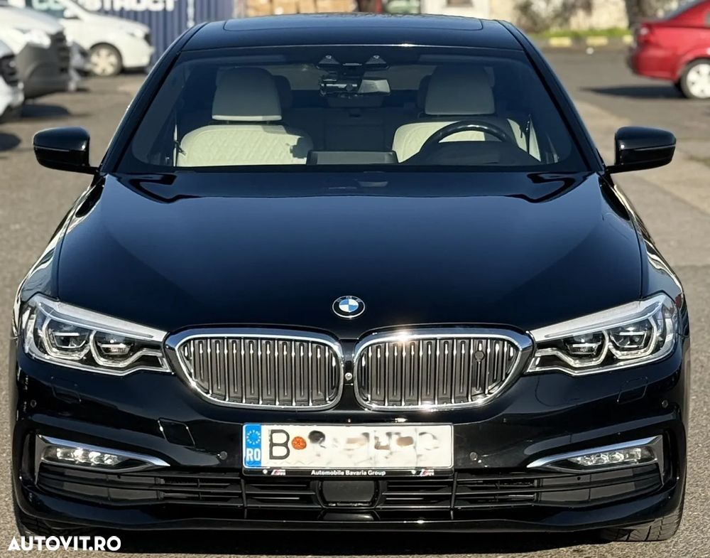 BMW Seria 5 530d xDrive Aut. Luxury Line - 1